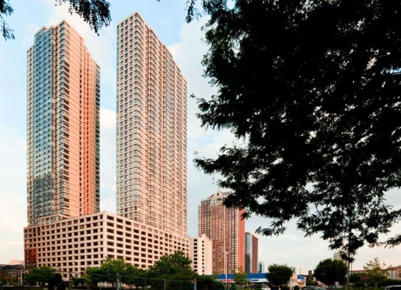 Global Luxury Suites At Metropolitan Джерси-Сити Экстерьер фото